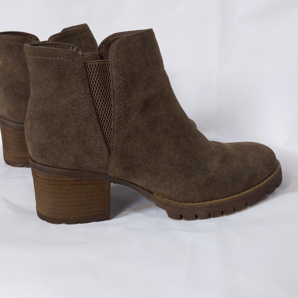 🆕🌿NORDSTROM BOOTIES🌿 - Picture 9 of 13